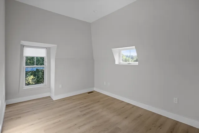 $2,500 | 186 Bedford Street, Unit 201, Lexington, MA 02420