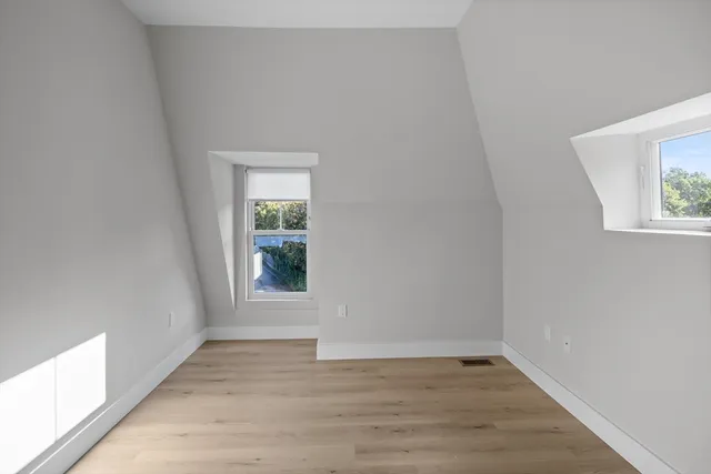 $2,500 | 186 Bedford Street, Unit 201, Lexington, MA 02420