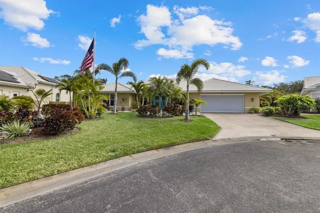 $7,000 | 414 Devonshire Lane, Venice, FL 34293