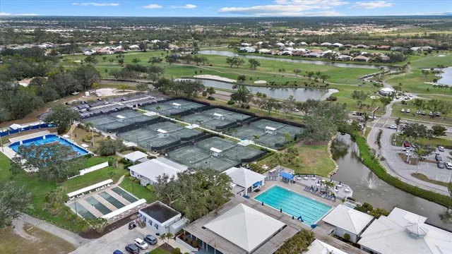 $7,000 | 414 Devonshire Lane, Venice, FL 34293