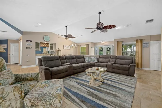 $7,000 | 414 Devonshire Lane, Venice, FL 34293