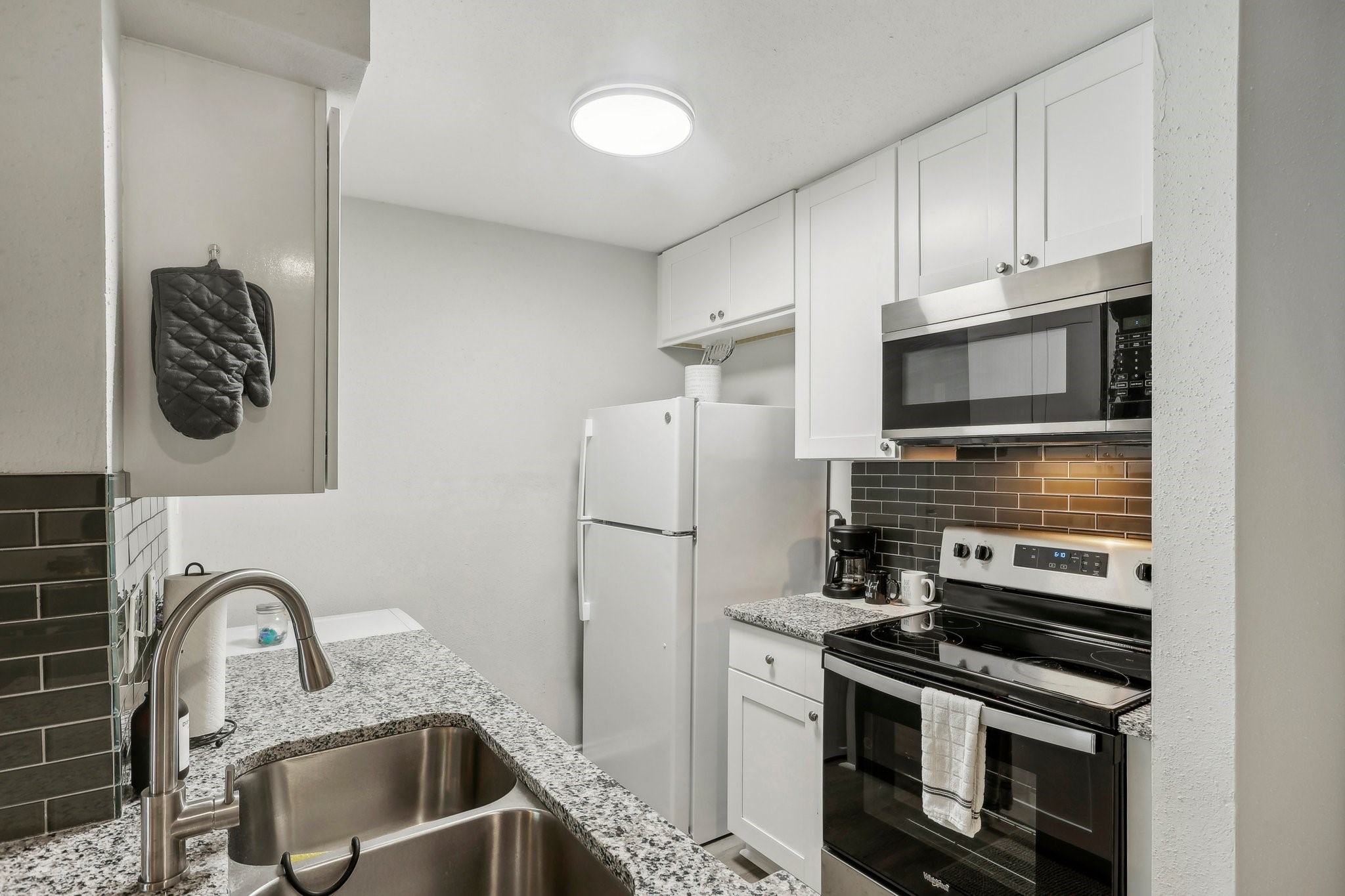 13151 Walden Road, Unit 136 Montgomery, TX 77356 - Photo 8 of 17