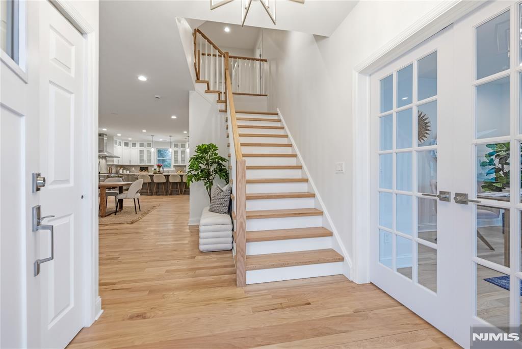 16 Stephen Street Montclair, NJ 07042 - Photo 13 of 47