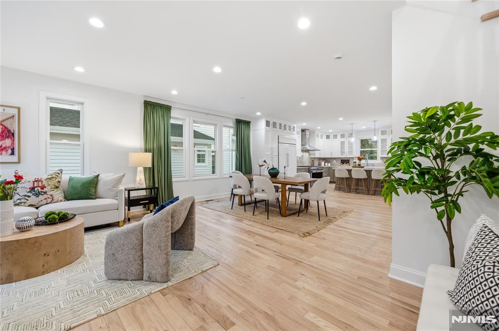 16 Stephen Street Montclair, NJ 07042 - Photo 2 of 47