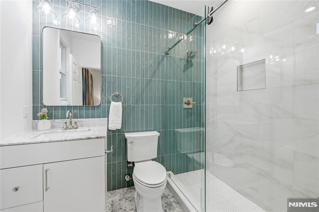 16 Stephen Street Montclair, NJ 07042 - Photo 23 of 47