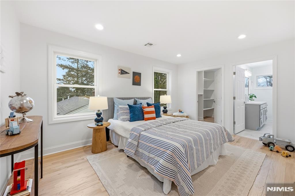 16 Stephen Street Montclair, NJ 07042 - Photo 32 of 47