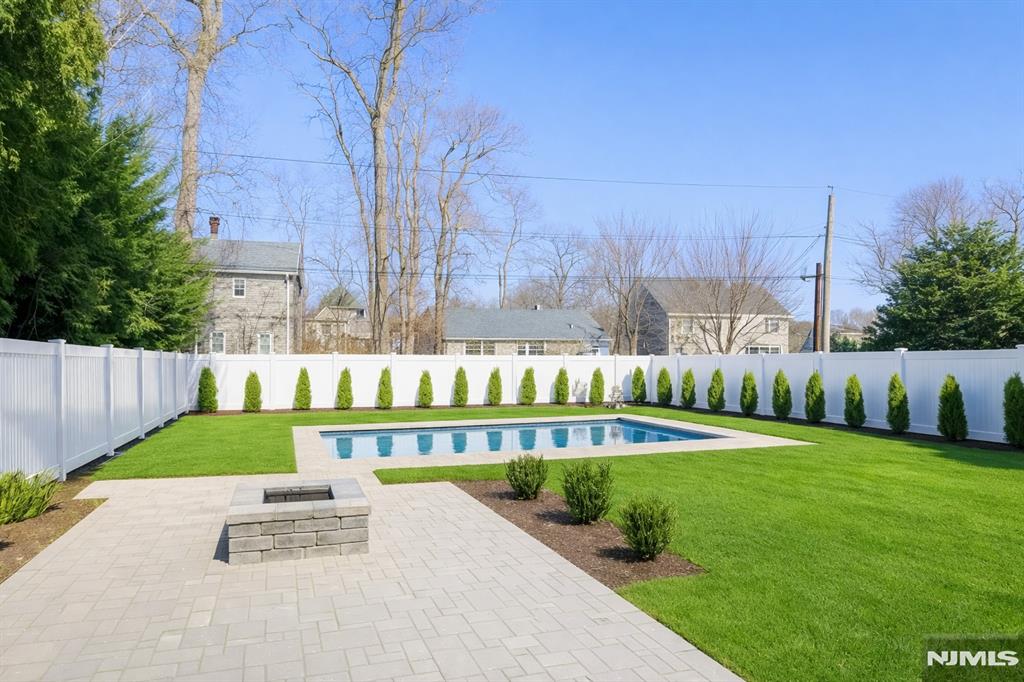 16 Stephen Street Montclair, NJ 07042 - Photo 42 of 47