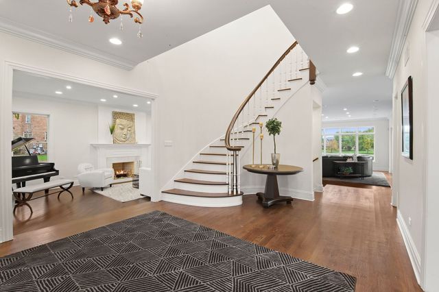 2 Windridge Road South Barrington, IL 60010 - Photo 3 of 50