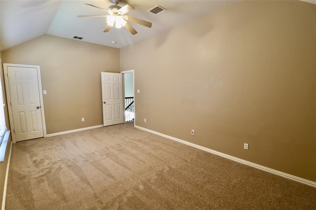 6421 Double Creek Road Frisco, TX 75035 - Photo 17 of 30