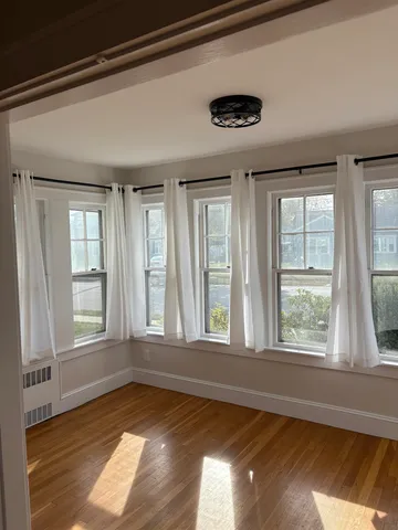 $2,500 | 81 Allds Street, Nashua, NH 03060