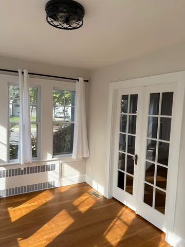 $2,500 | 81 Allds Street, Nashua, NH 03060