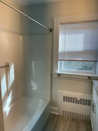 $2,500 | 81 Allds Street, Nashua, NH 03060