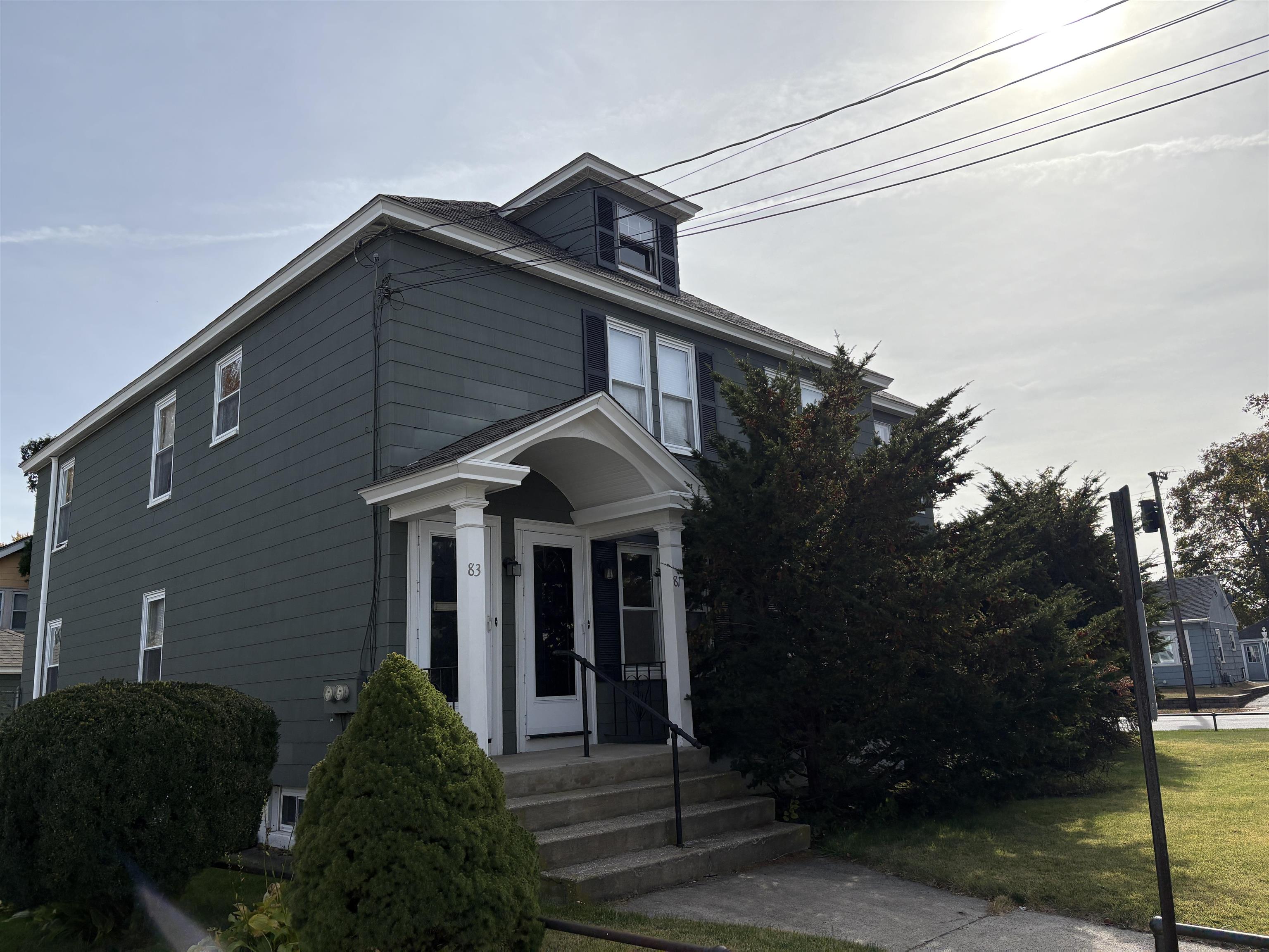 81 Allds Street Nashua, NH 03060 - Photo 27 of 34