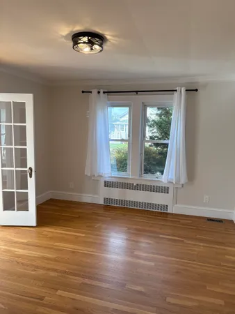 $2,500 | 81 Allds Street, Nashua, NH 03060