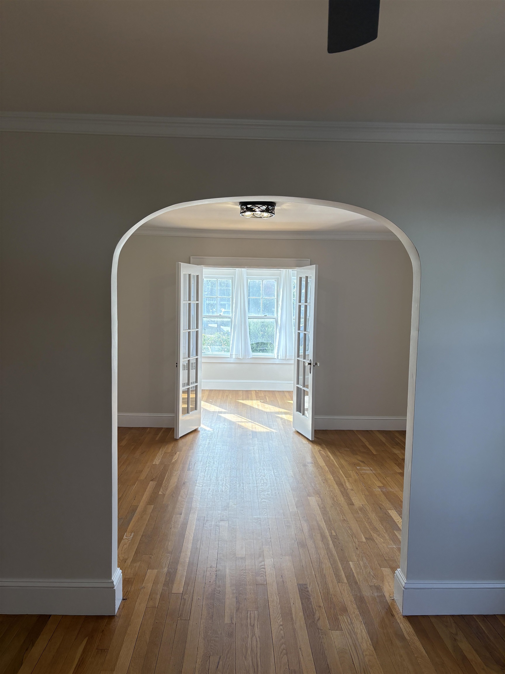 81 Allds Street Nashua, NH 03060 - Photo 10 of 34