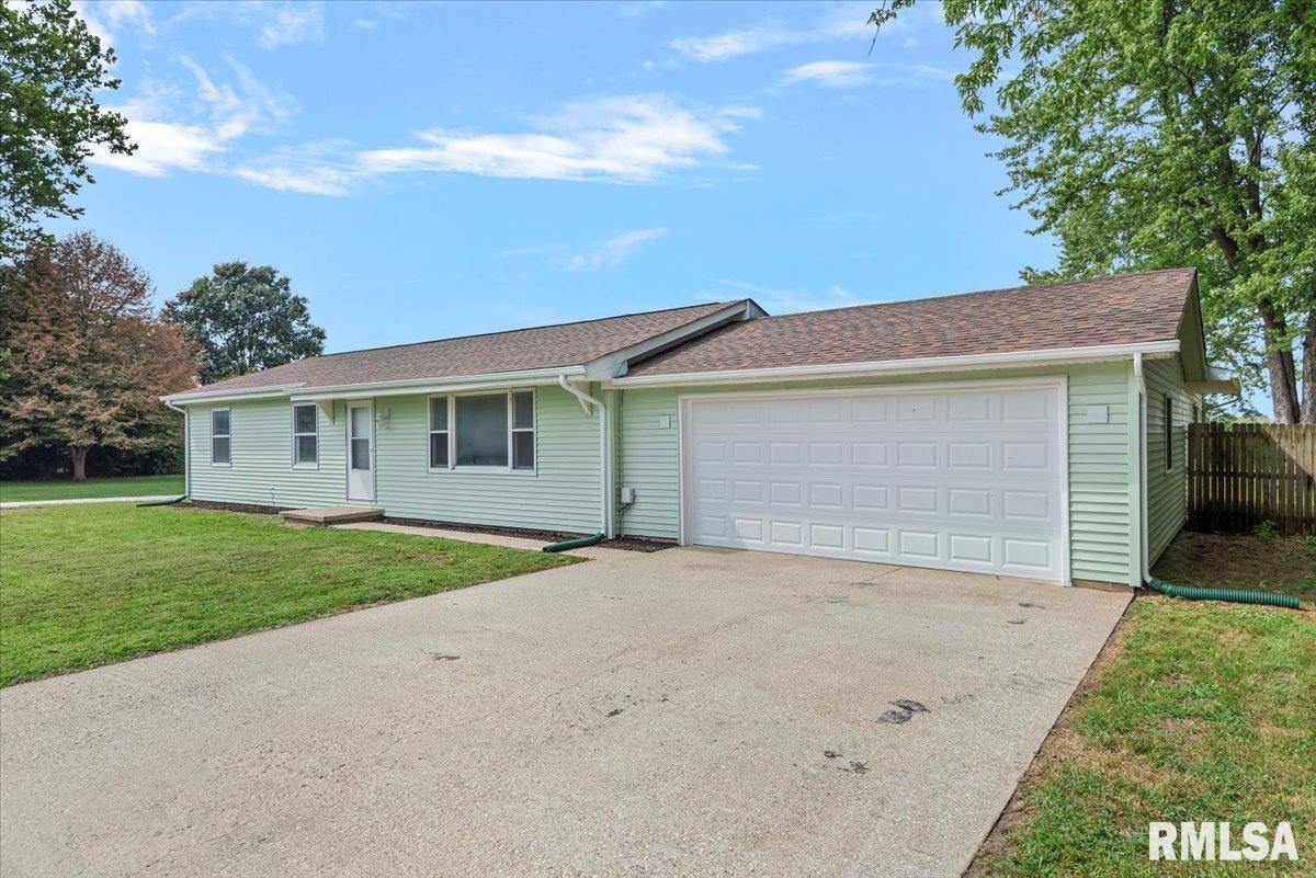 4665 Dickey John Road Auburn, IL 62615 - Photo 2 of 31