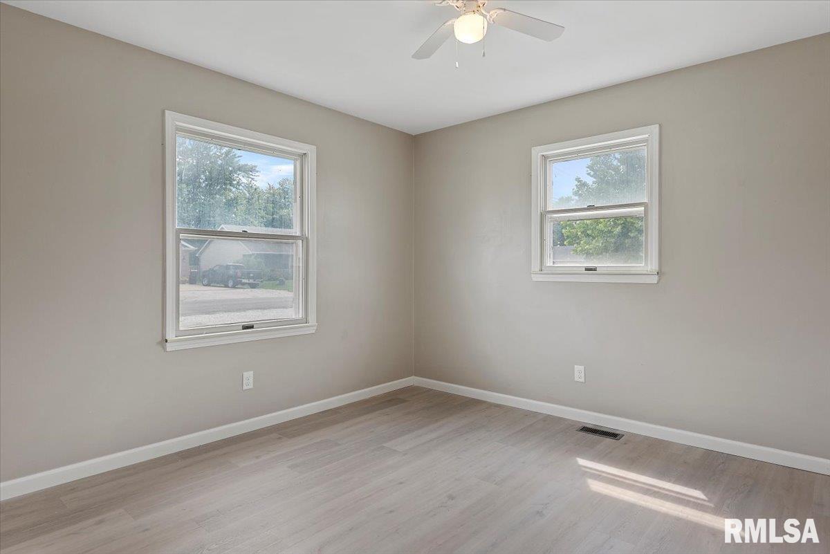 4665 Dickey John Road Auburn, IL 62615 - Photo 21 of 31