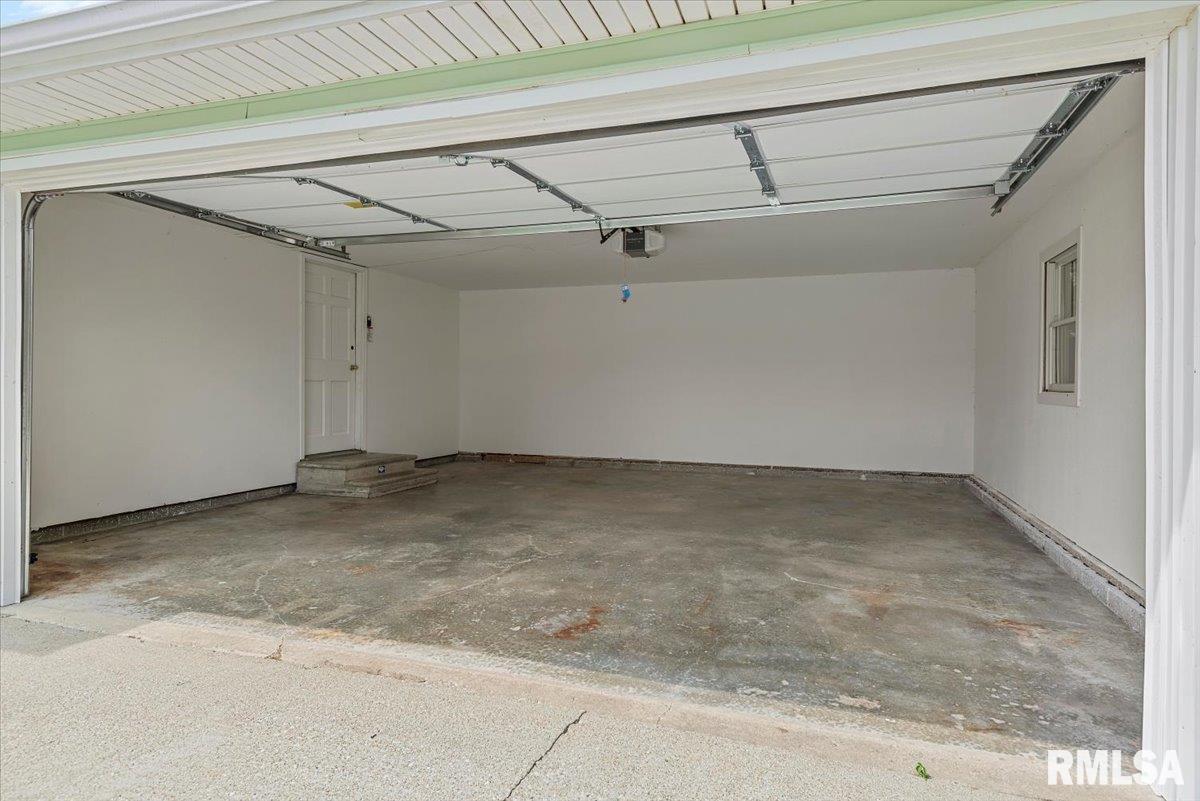 4665 Dickey John Road Auburn, IL 62615 - Photo 25 of 31