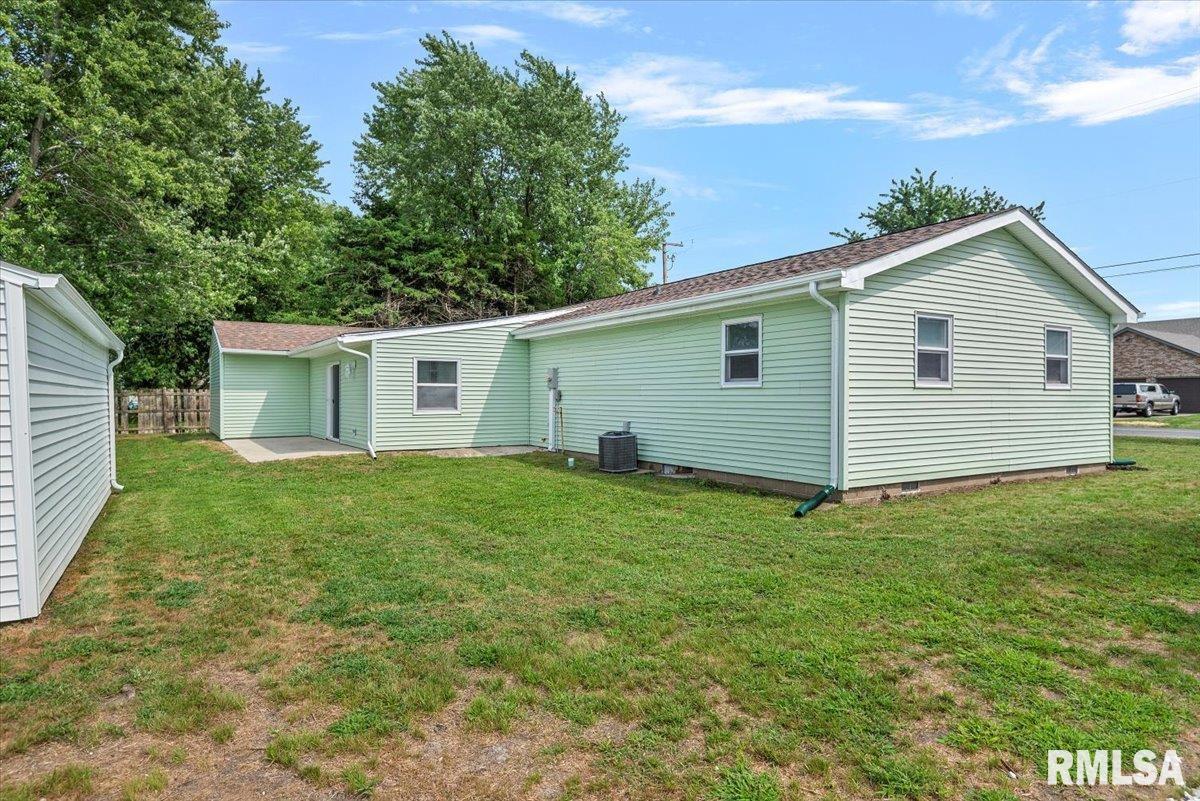 4665 Dickey John Road Auburn, IL 62615 - Photo 27 of 31