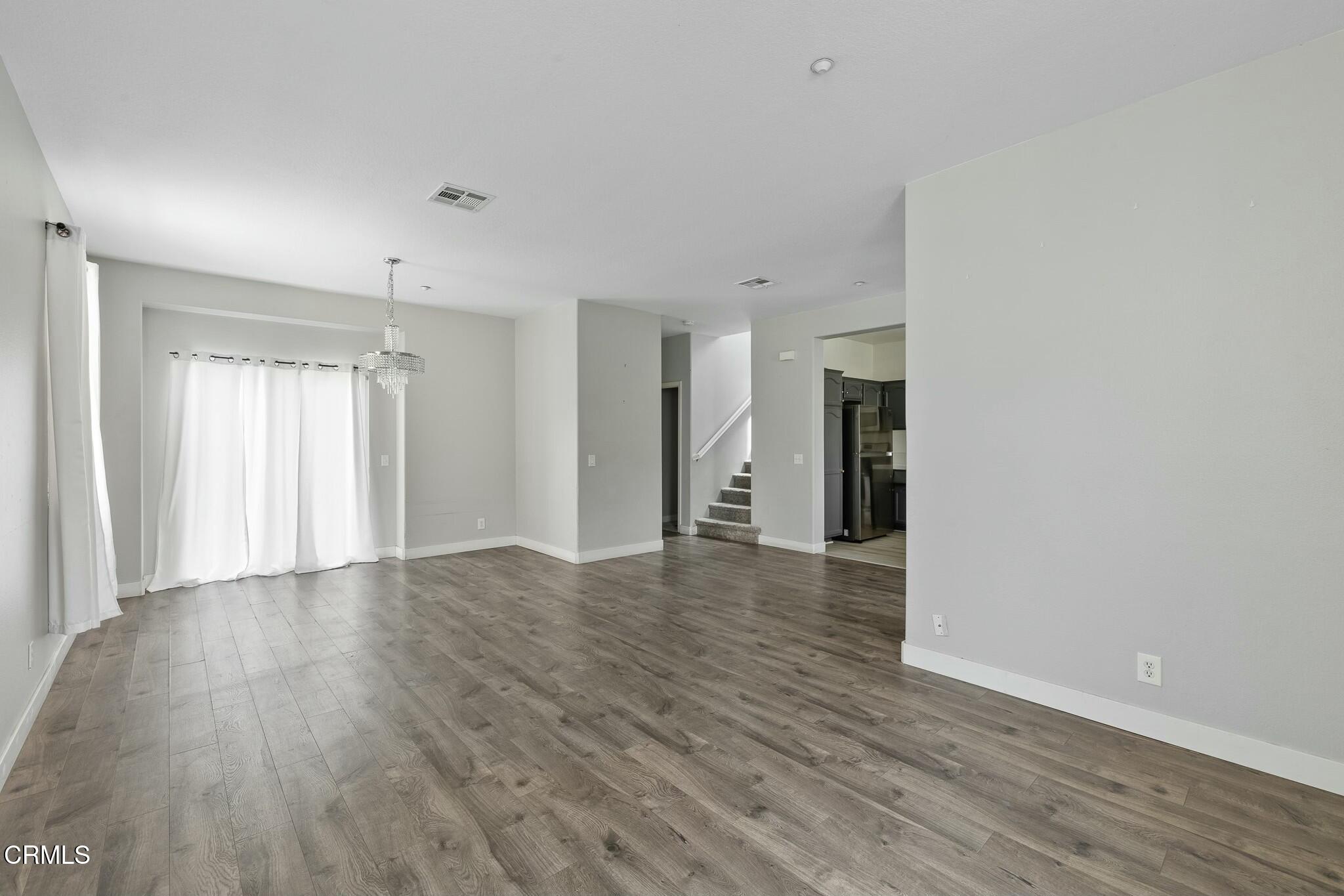 2750 Detroit Drive Oxnard, CA 93036 - Photo 15 of 57 tempImageInEkbx