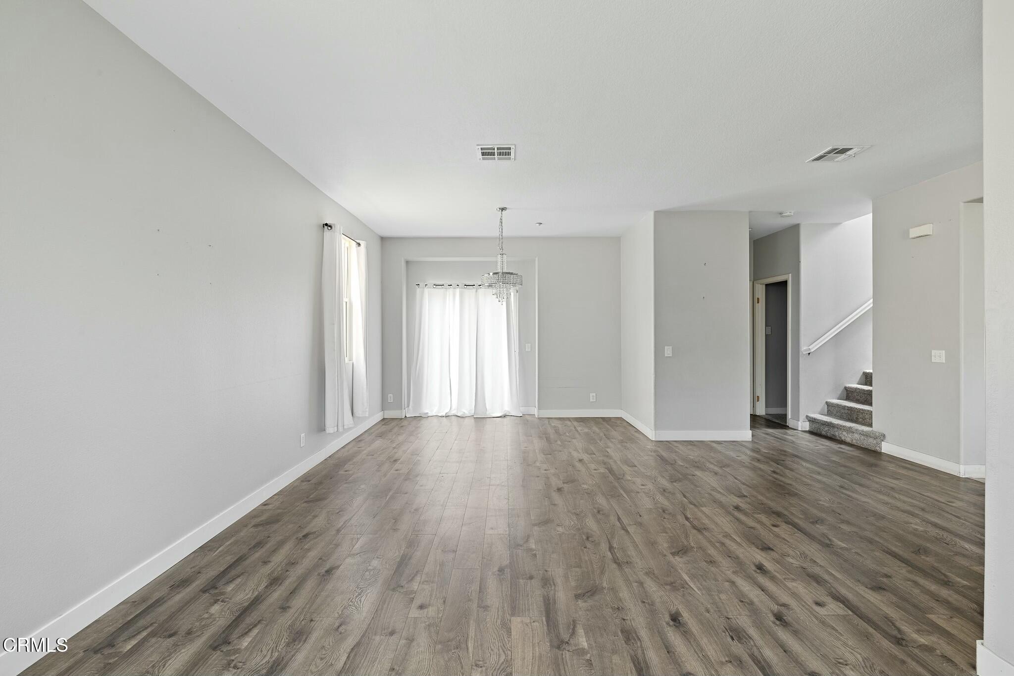 2750 Detroit Drive Oxnard, CA 93036 - Photo 16 of 57 tempImageoWrFJn