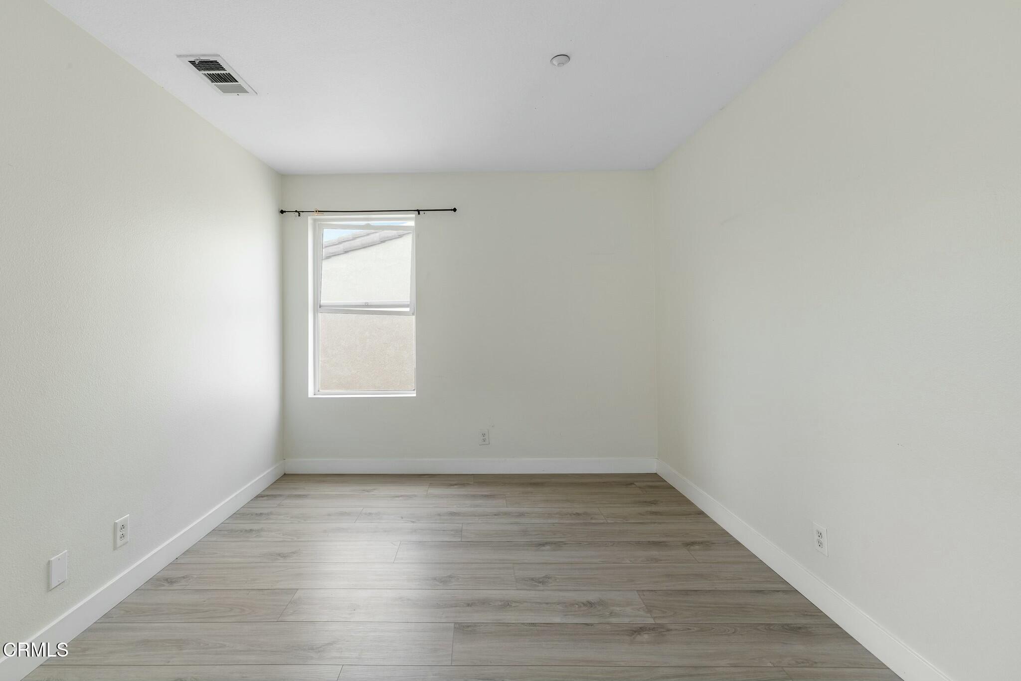 2750 Detroit Drive Oxnard, CA 93036 - Photo 23 of 57 tempImagem2wuJA