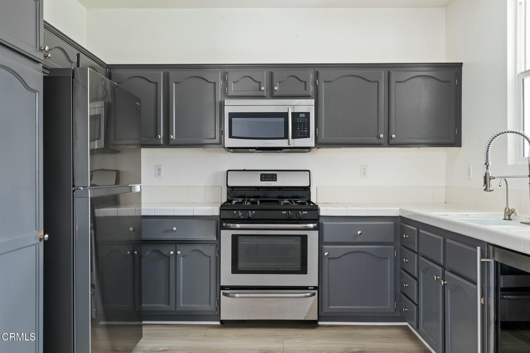 2750 Detroit Drive Oxnard, CA 93036 - Photo 6 of 57 tempImage6DSJAQ