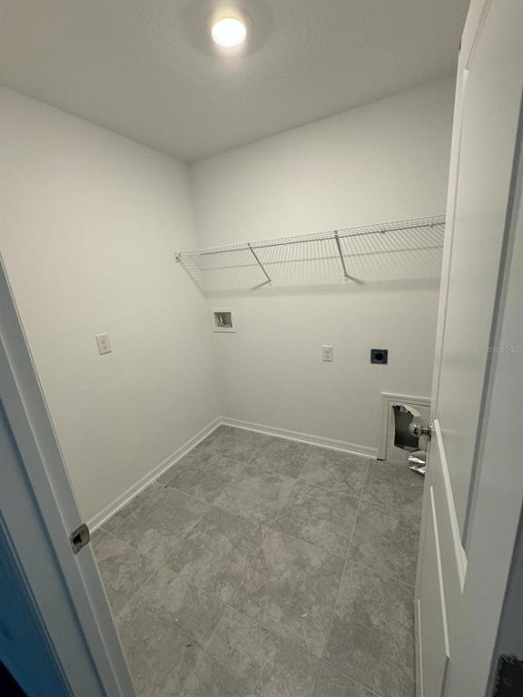 724 Reggie Road Winter Haven, FL 33859 - Photo 16 of 26 a view of small space