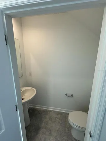 $2,050 | 724 Reggie Road, Winter Haven, FL 33859