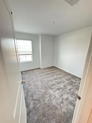 $2,050 | 724 Reggie Road, Winter Haven, FL 33859