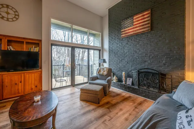 $2,900 | 1221 Baker Turn, Unit 1D, Hartford, VT 05059