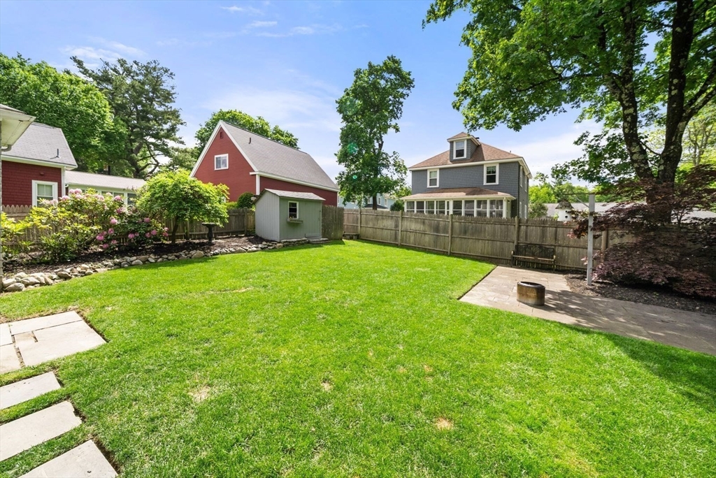 678 Boston Post Road Weston, MA 02493 - Photo 25 of 31