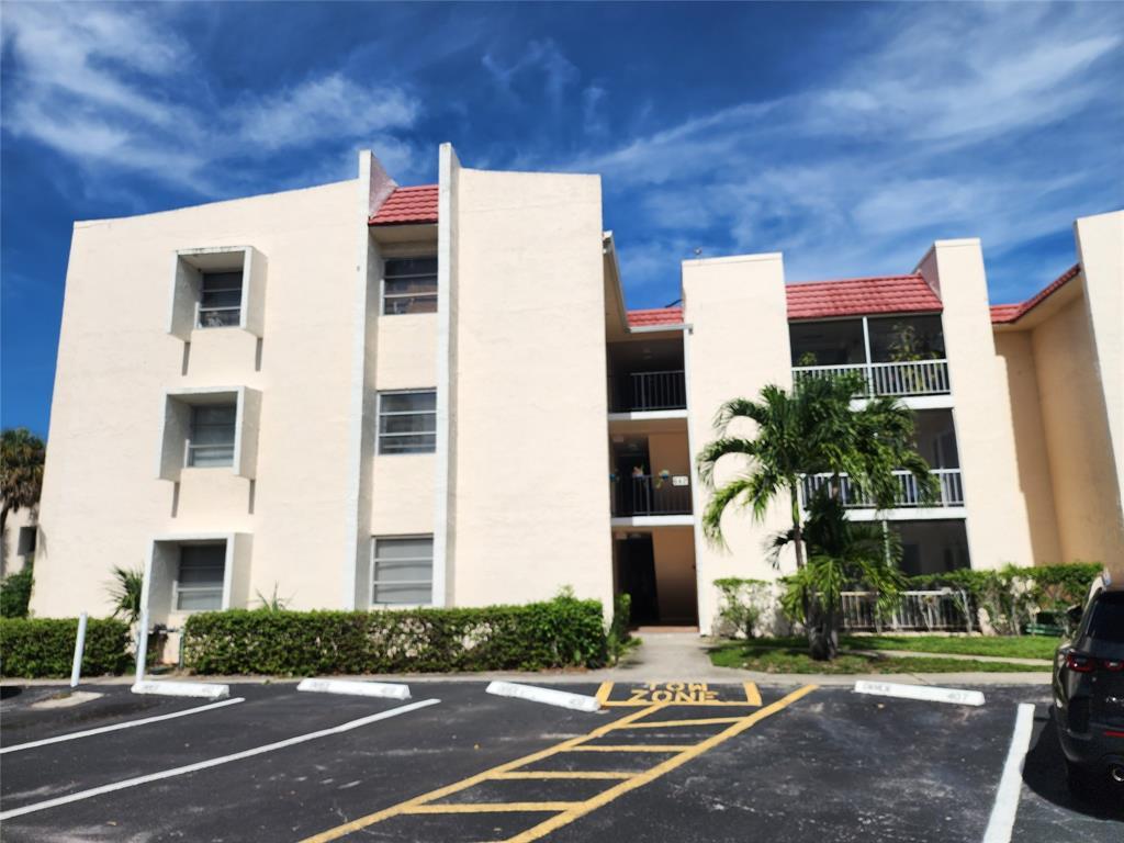 642 Northwest 13th Street, Unit 24 Boca Raton, FL 33486 - Photo 1 of 9 EXTERIOR BUILDING