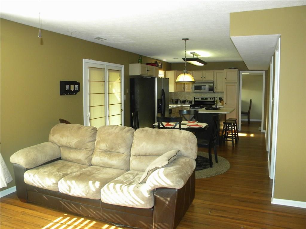 13058 Britton Ridge Fishers, IN 46038 - Photo 14 of 27 Gallery Image 14