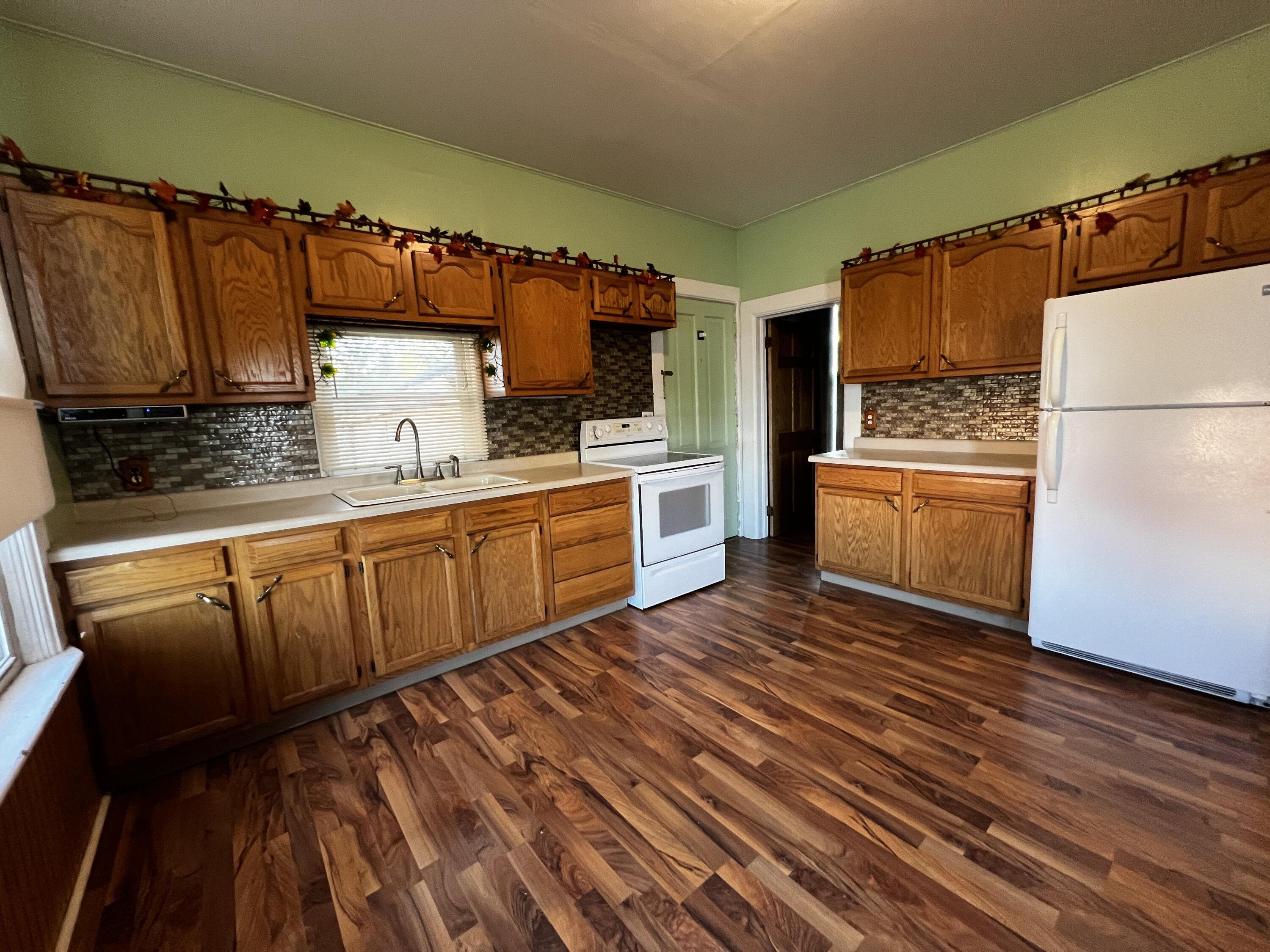 1601 Rapids Drive Racine, WI 53404 - Photo 4 of 17 Updated kitchen