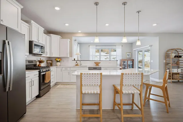 $510,000 | 5016 Greenwood Avenue, Rockford, MN 55373