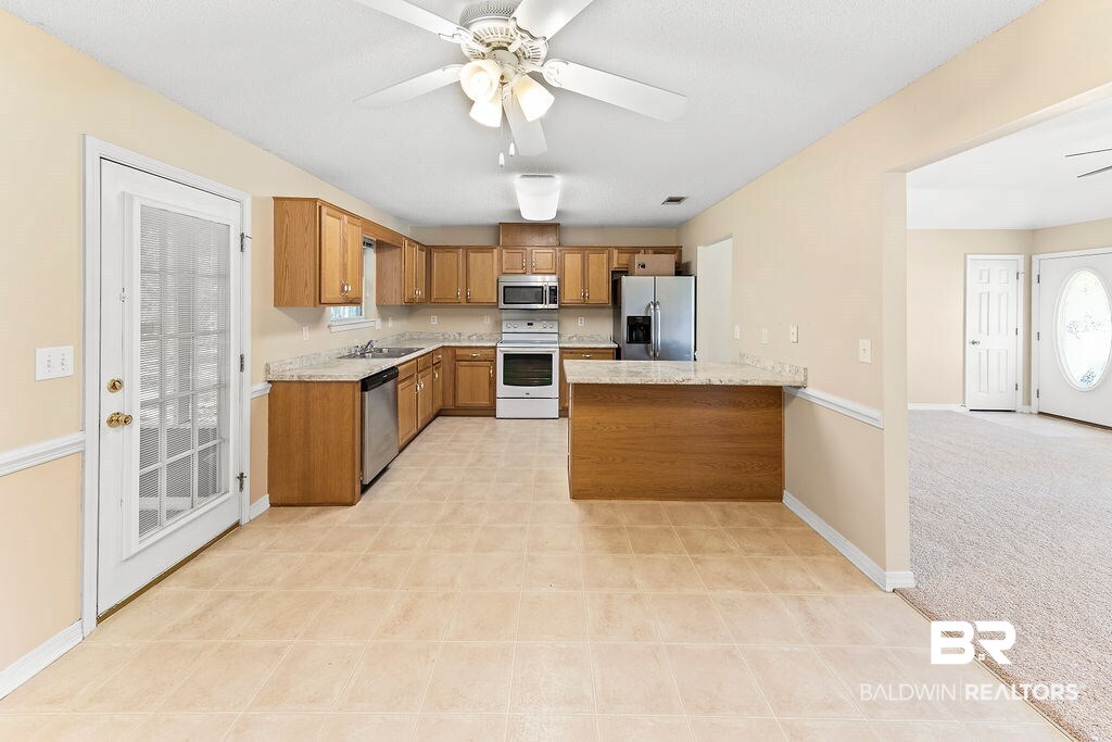 131 Pennbrooke Loop Foley, AL 36535 - Photo 8 of 25