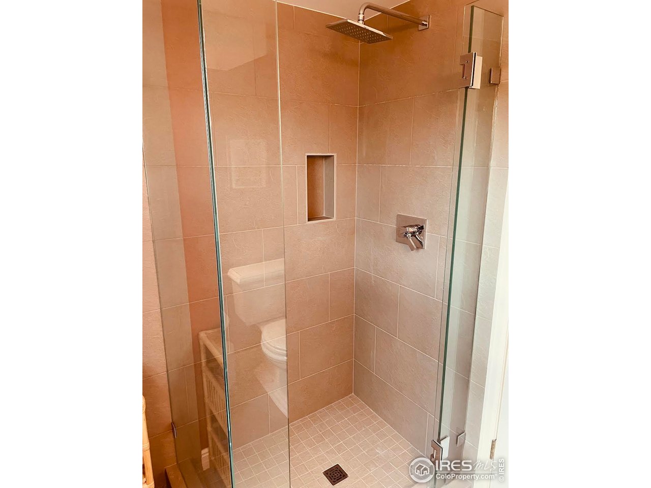 4303 30th Street Boulder, CO 80301 - Photo 33 of 37 a bathroom with a shower