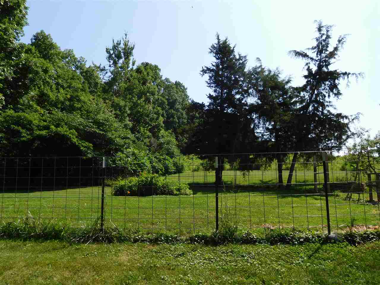 1468 North Hartstrait Road Bloomington, IN 47404 - Photo 23 of 35
