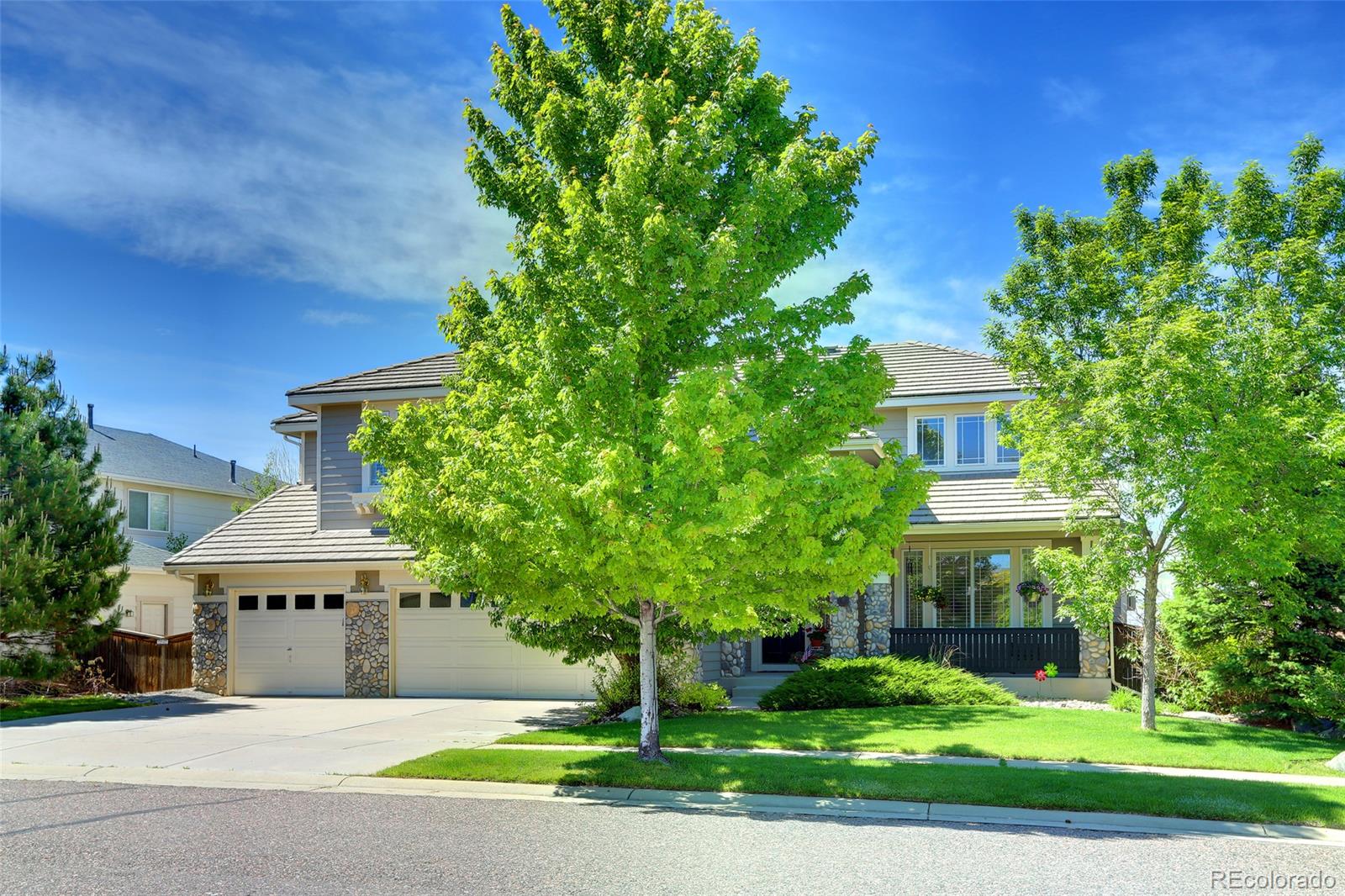 819 Ridgemont Circle Highlands Ranch, CO 80126 - Photo 1 of 28 Gallery Image 1
