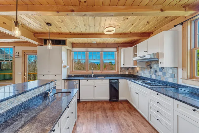 $999,000 | 314 Campbell Road, Morristown, VT 05661