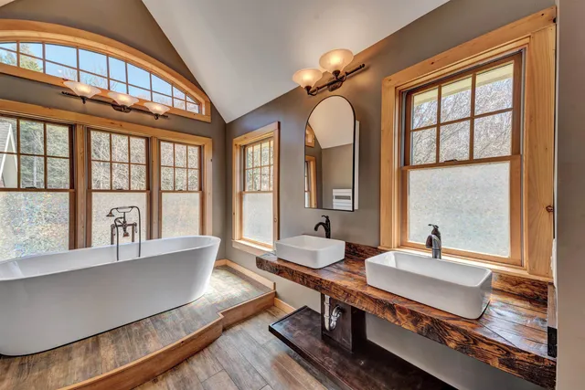 $975,000 | 314 Campbell Road, Morristown, VT 05661