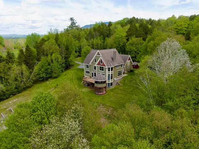 $999,000 | 314 Campbell Road, Morristown, VT 05661