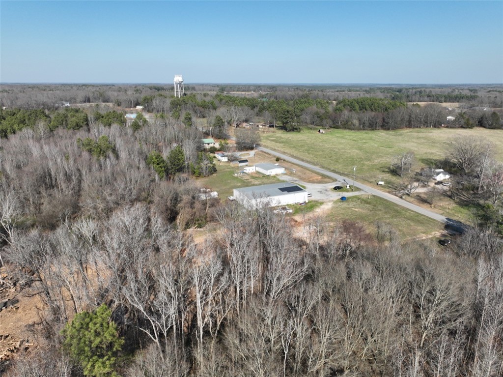 602 Templeton Road Laurens, SC 29360 - Photo 6 of 11