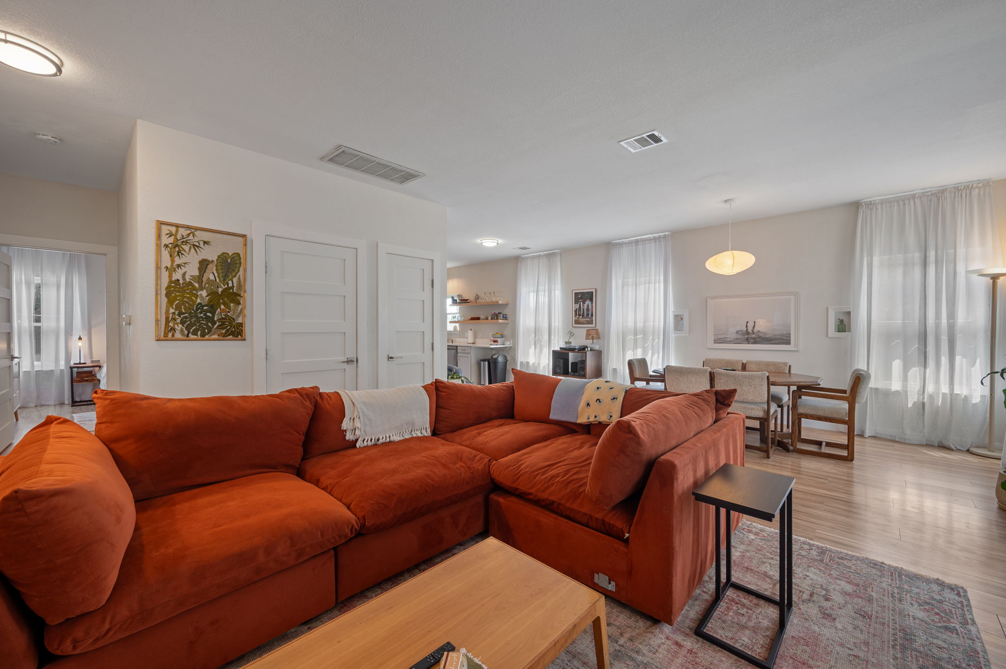 4603 Ribbecke Avenue Austin, TX 78721 - Photo 7 of 37