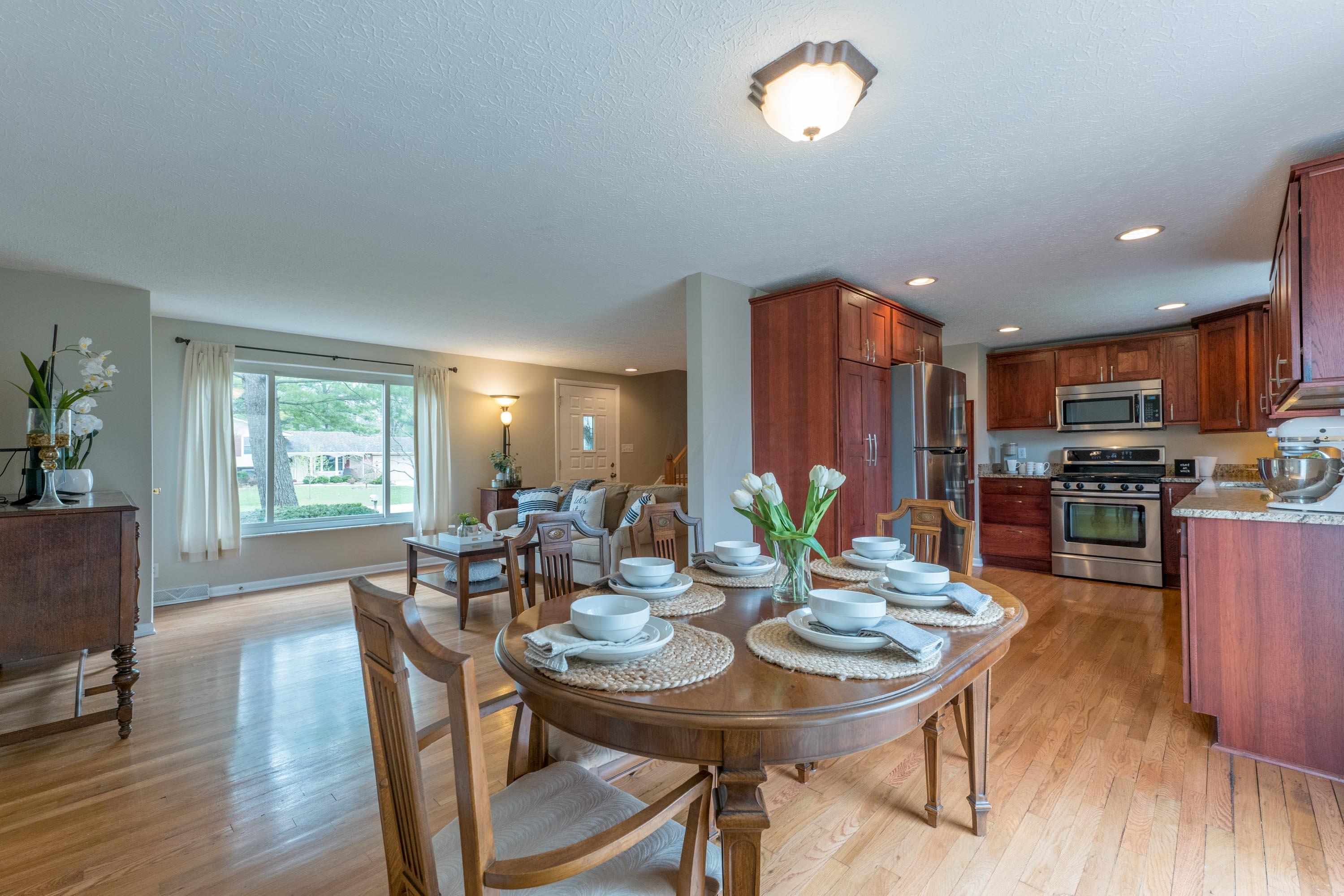 6735 Merwin Road Columbus, OH 43235 - Photo 7 of 37 7