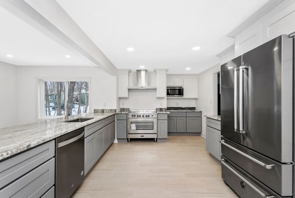 38 Independence Street Canton, MA 02021 - Photo 8 of 24