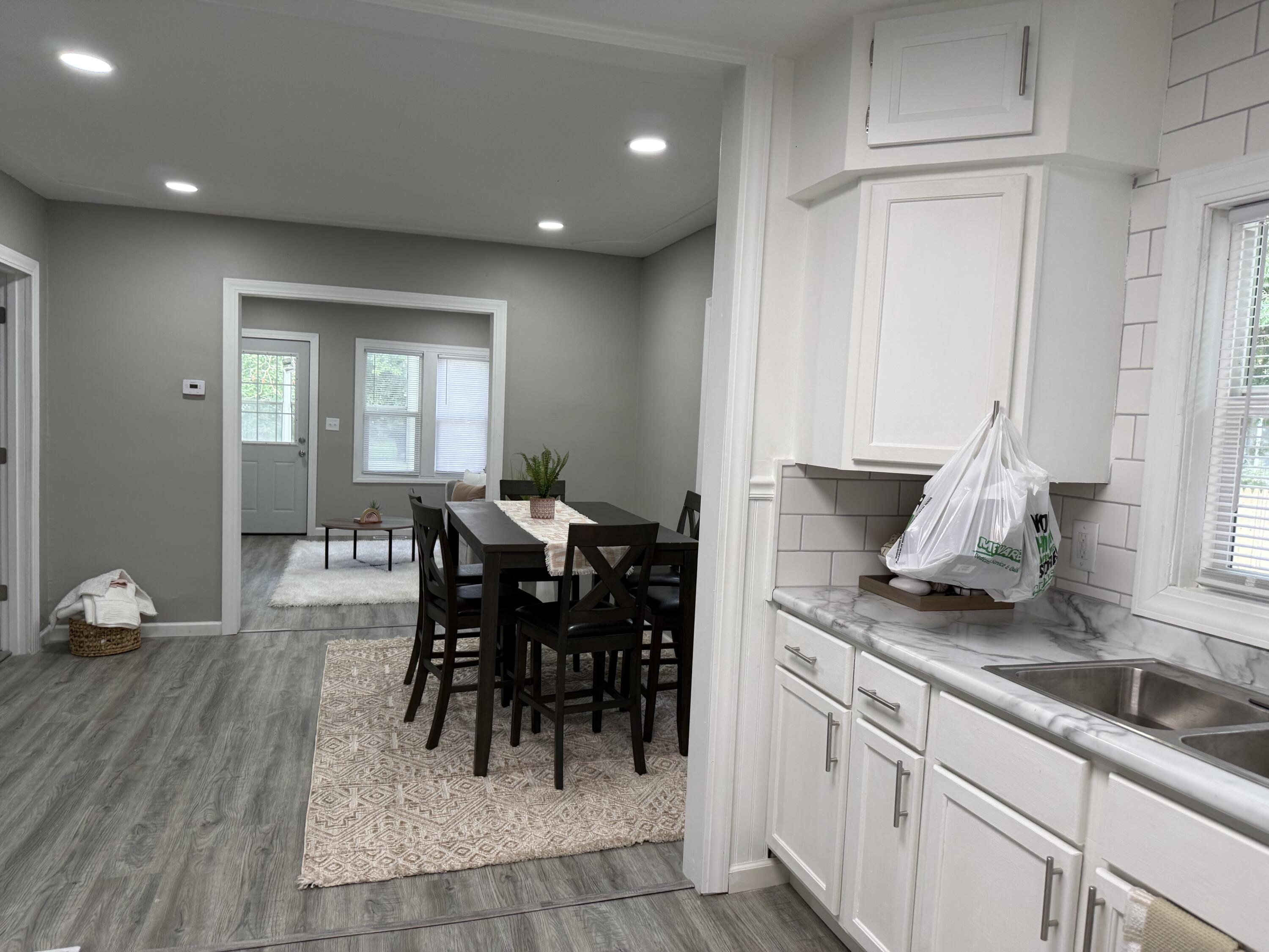 1008 Cooper Avenue Kalamazoo, MI 49048 - Photo 26 of 28 IMG_0398