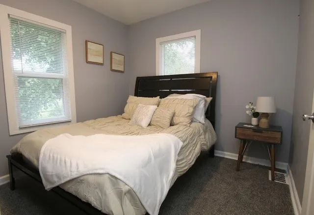 $150,900 | 1008 Cooper Avenue, Kalamazoo, MI 49048