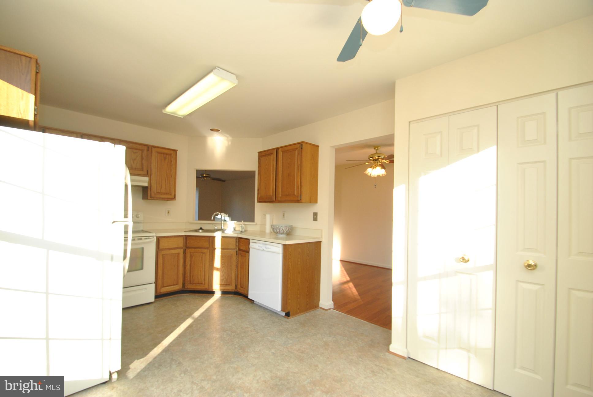 4458 Cole Farm Road Baltimore, MD 21236 - Photo 7 of 25 LARGE EAT IN KITCHEN WITH TABLE SPACE AND PANTRY